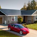 Tesla-a-inceput-oficial-productia-tiglelor-solare-in-cadrul-fabricii-din-Buffalo.jpg
